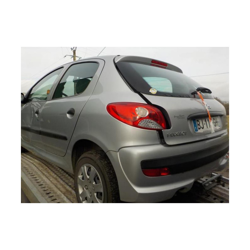 Platine feu arriere gauche PEUGEOT 206+ d’occasion