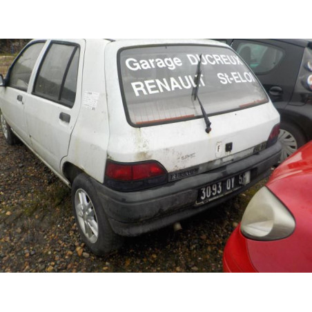 Pare choc avant RENAULT CLIO 1 PHASE 1 d’occasion