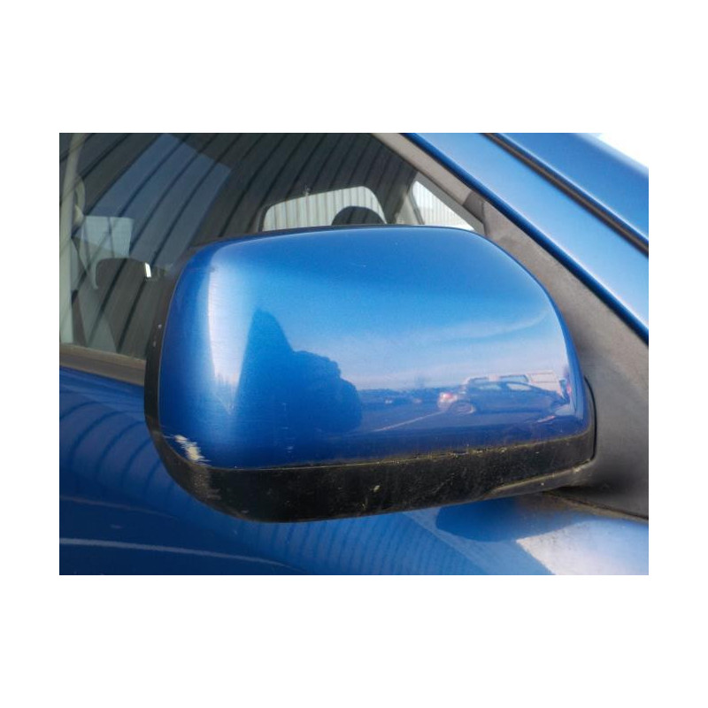 Platine feu arriere gauche DAIHATSU TERIOS 2 d’occasion