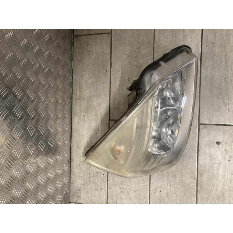 Optique avant principal droit (feux)(phare) RENAULT  d’occasion
