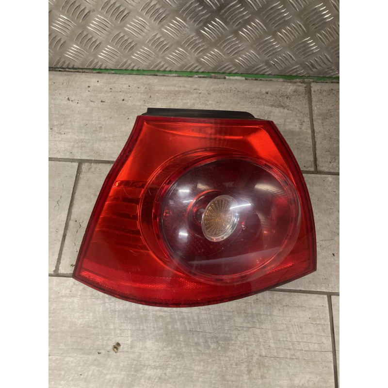 Feu arriere principal gauche (feux) VOLKSWAGEN GOLF 5 d’occasion