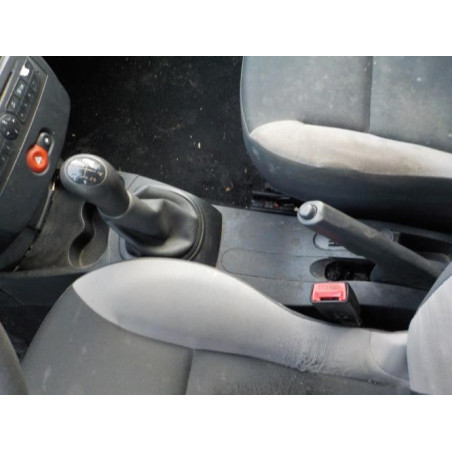 Anti brouillard gauche (feux) RENAULT CLIO 3 PHASE 2 d’occasion