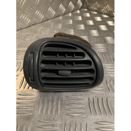 Aerateur tableau de bord avant gauche PEUGEOT 206 PHASE 2 d’occasion