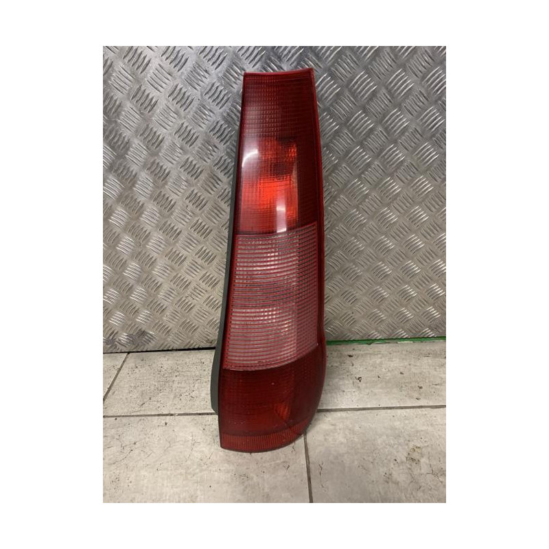 Feu arriere principal droit (feux) FIAT PUNTO 1 PHASE 1 d’occasion