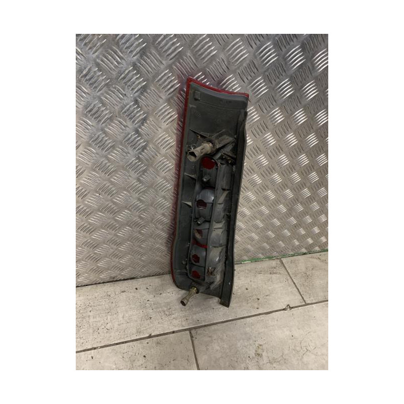 Feu arriere principal droit (feux) FIAT PUNTO 1 PHASE 1 d’occasion