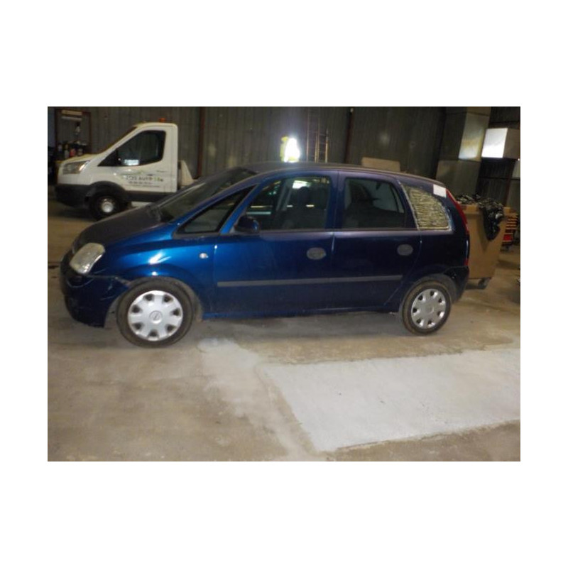 Platine feu arriere gauche OPEL MERIVA A PHASE 1 d’occasion