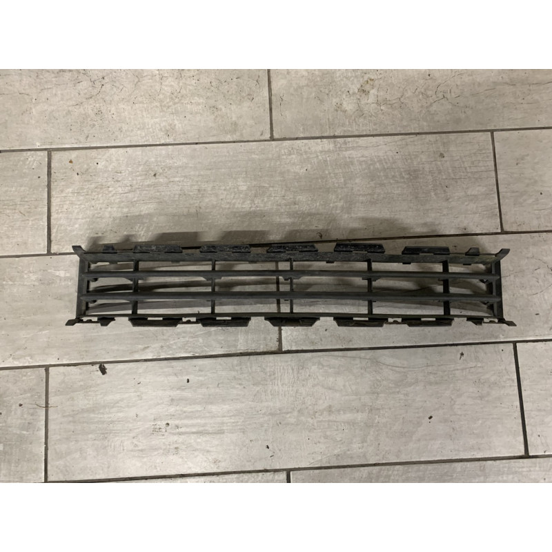 Grille de pare choc RENAULT  d’occasion