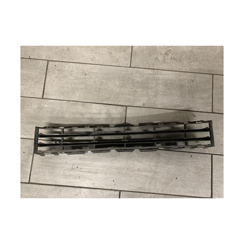 Grille de pare choc RENAULT  d’occasion