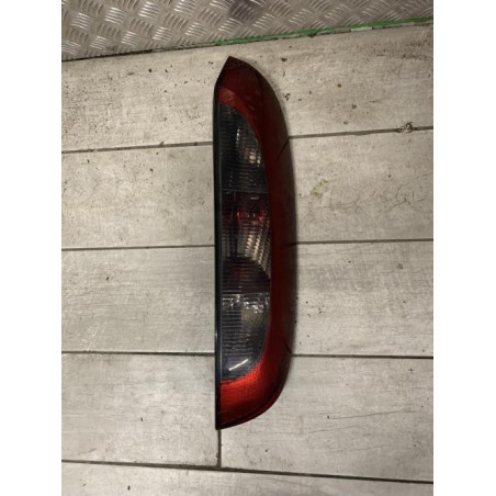 Feu arriere principal droit (feux) OPEL CORSA C PHASE 1 d’occasion