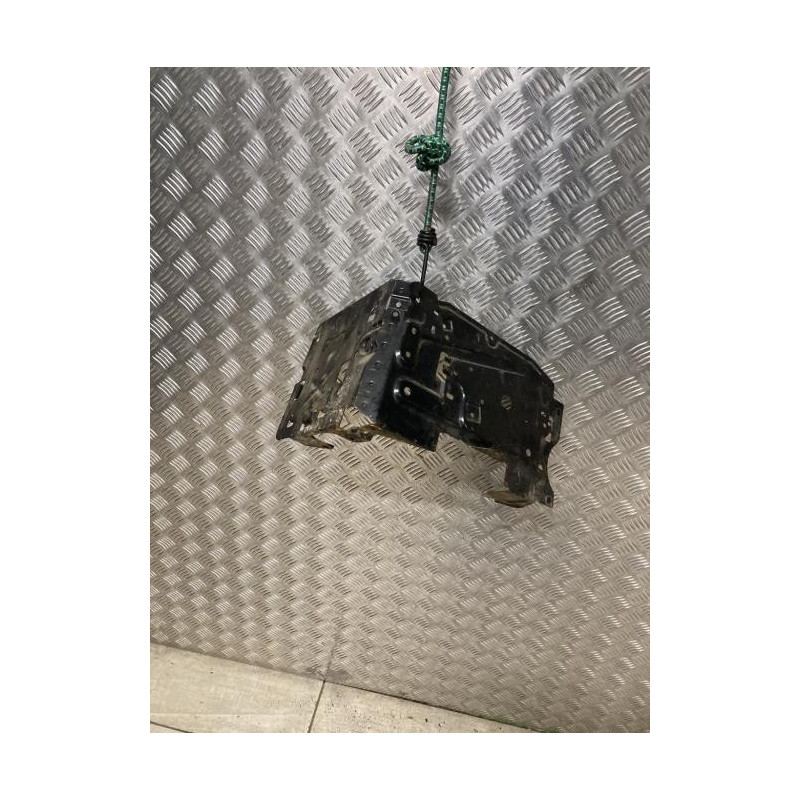 Coffre à batterie RENAULT CLIO 2 PHASE 2 d’occasion