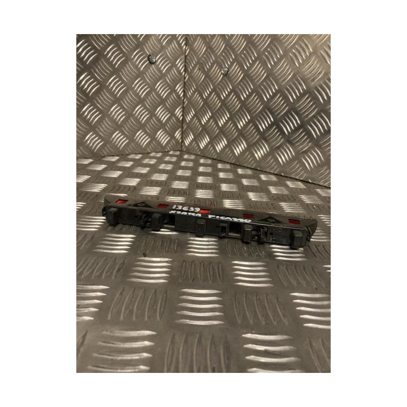 Feu arriere stop central CITROEN XSARA PICASSO PHASE 2 d’occasion