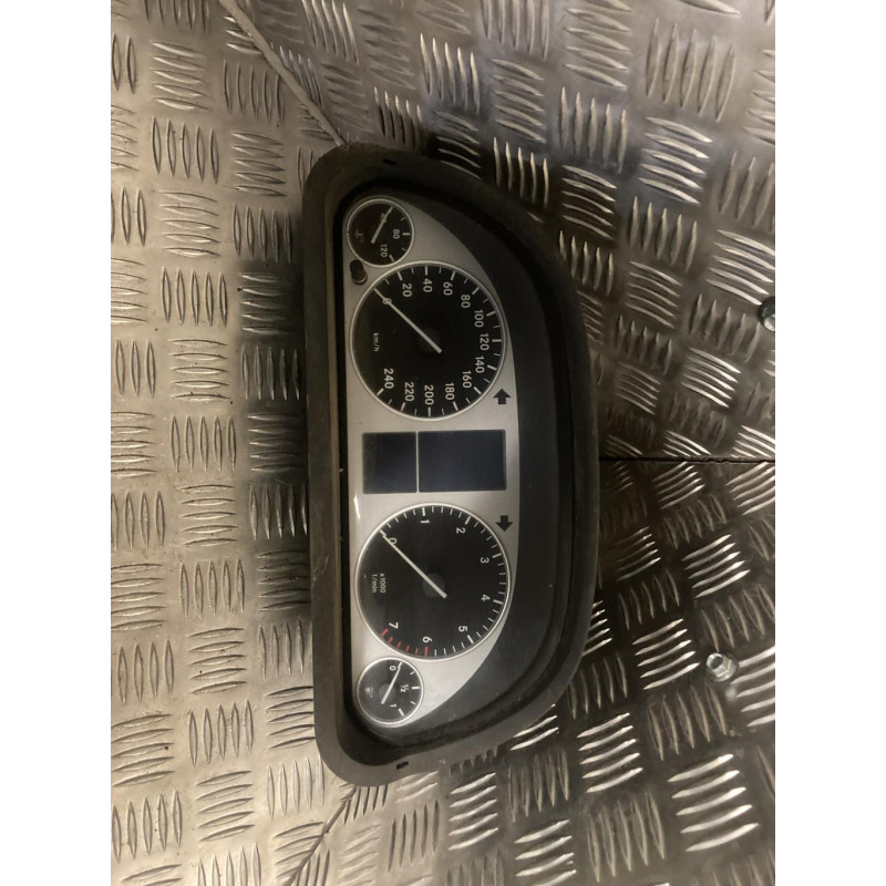 Compteur MERCEDES CLASSE A 169 PHASE 1 d’occasion