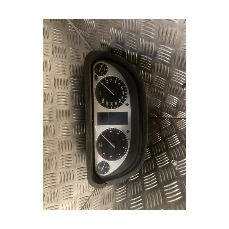 Compteur MERCEDES CLASSE A 169 PHASE 1 d’occasion
