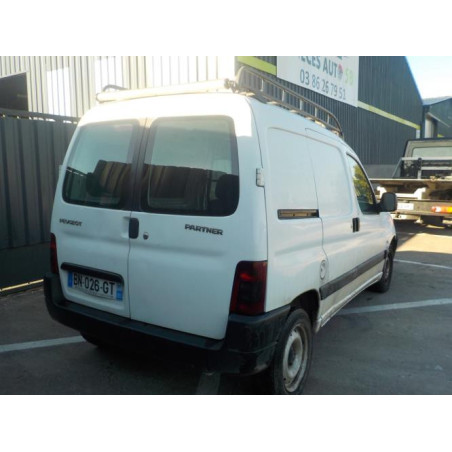Absorbeur de pare choc avant PEUGEOT PARTNER 1 PHASE 2 d’occasion