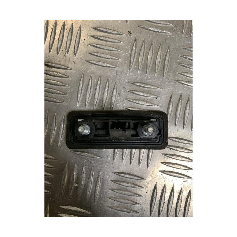 Bouton de coffre SKODA FABIA 2 PHASE 2 d’occasion