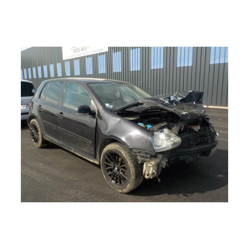 Feu arriere secondaire gauche (feux) VOLKSWAGEN GOLF 5 d’occasion