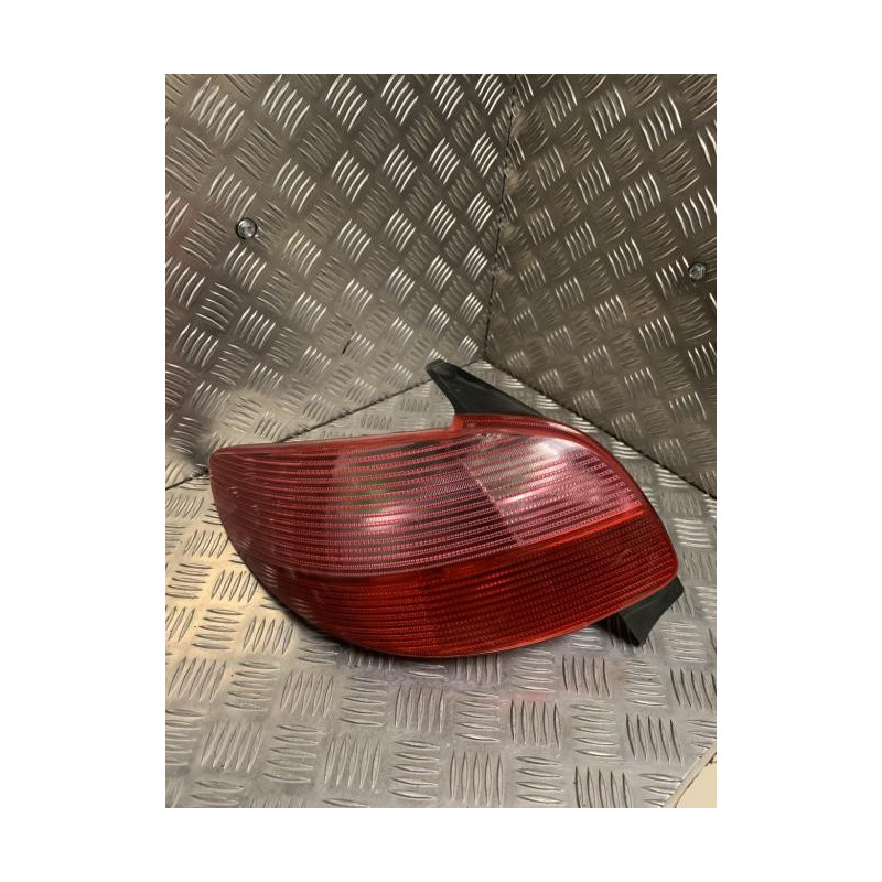 Feu arriere principal gauche (feux) PEUGEOT 206 PHASE 2 d’occasion