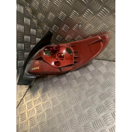 Feu arriere principal gauche (feux) PEUGEOT 206 PHASE 2 d’occasion