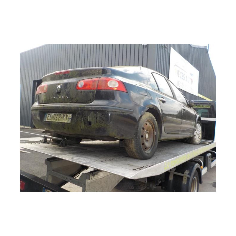 Serrure avant droit RENAULT LAGUNA 2 PHASE 2 d’occasion