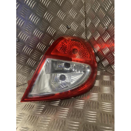 Feu arriere principal droit (feux) RENAULT CLIO 3 PHASE 2 d’occasion