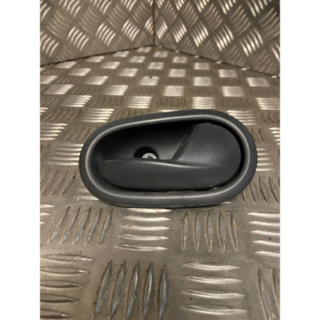 Poignee interieur avant droit DACIA LOGAN 2 PHASE 1 d’occasion