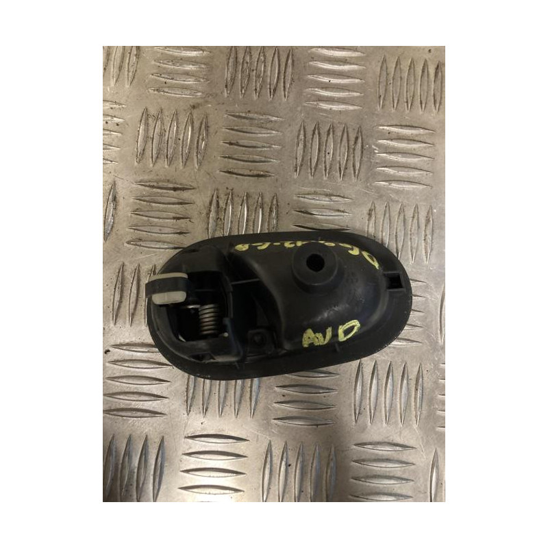 Poignee interieur avant droit DACIA LOGAN 2 PHASE 1 d’occasion