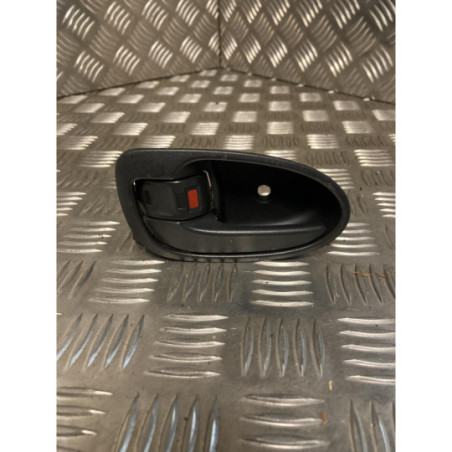 Poignee interieur avant gauche TOYOTA YARIS 2 PHASE 1 d’occasion