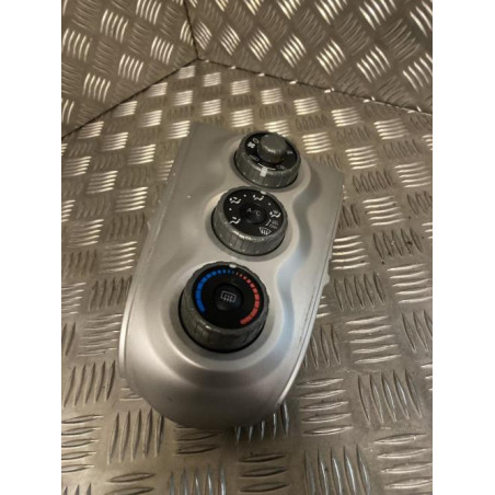 Commande chauffage TOYOTA YARIS 2 PHASE 1 d’occasion