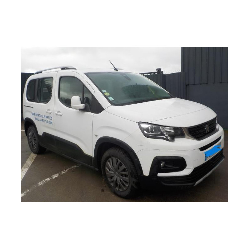 Leve vitre electrique avant droit PEUGEOT RIFTER PHASE 1 d’occasion