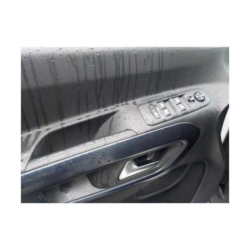 Leve vitre electrique avant droit PEUGEOT RIFTER PHASE 1 d’occasion