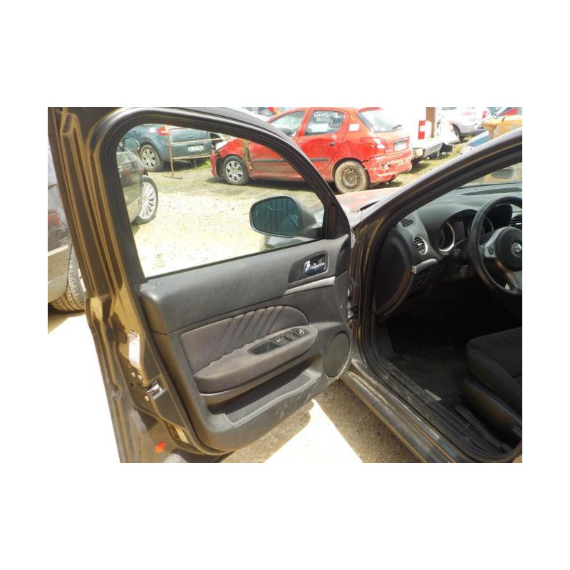 Poignee interieur avant gauche ALFA ROMEO 159 d’occasion