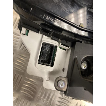 Compteur TOYOTA YARIS 2 PHASE 1 d’occasion