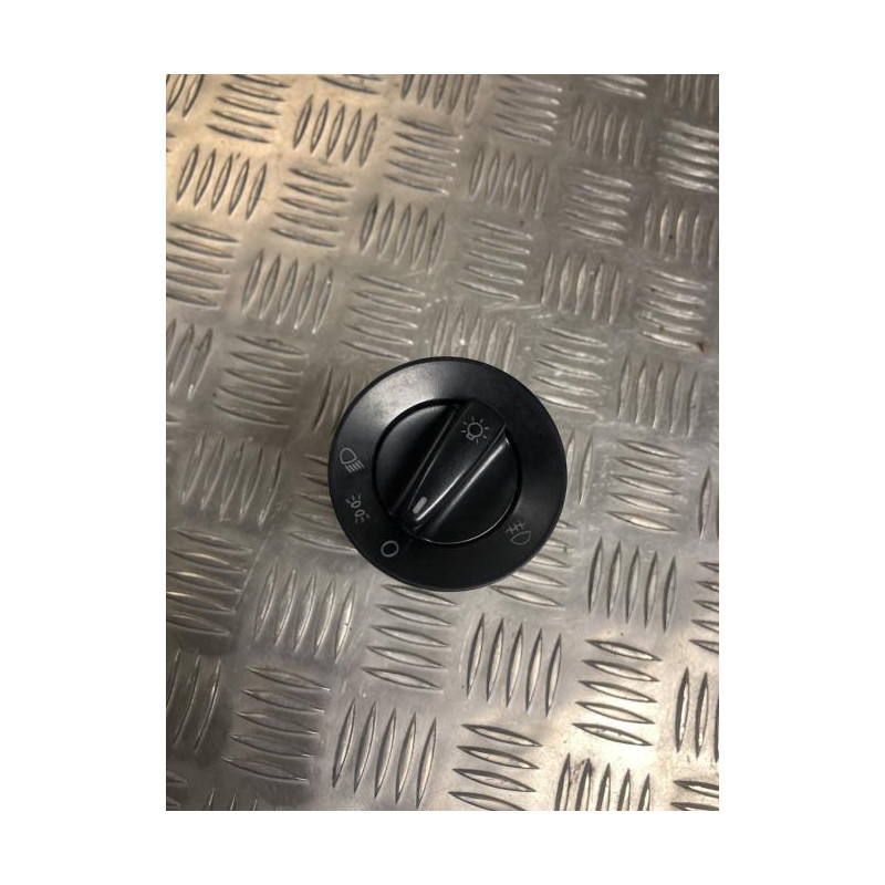 Commande de phare VOLKSWAGEN NEW BEETLE 1 PHASE 1 d’occasion