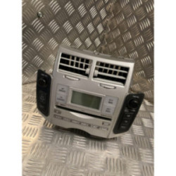 Autoradio d'origine TOYOTA YARIS 2 PHASE 2 d’occasion