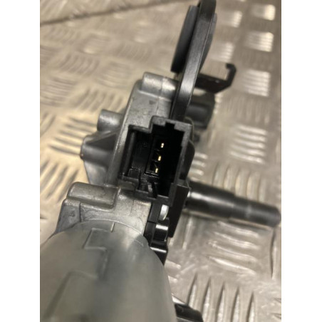 Moteur essuie glace arriere CITROEN C3 3 PHASE 1 d’occasion