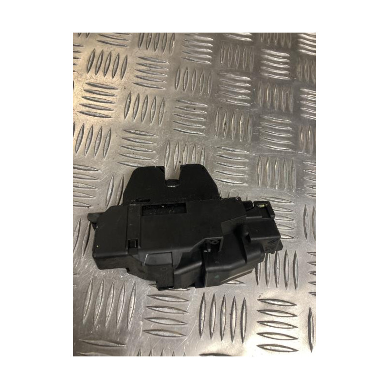 Serrure de hayon CITROEN C3 3 PHASE 1 d’occasion