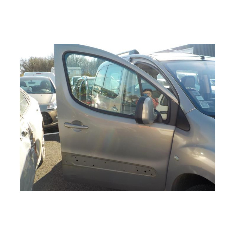 Anti brouillard gauche (feux) CITROEN BERLINGO 2 PHASE 1 d’occasion