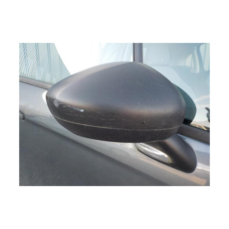 Platine feu arriere droit CITROEN C3 2 PHASE 1 d’occasion