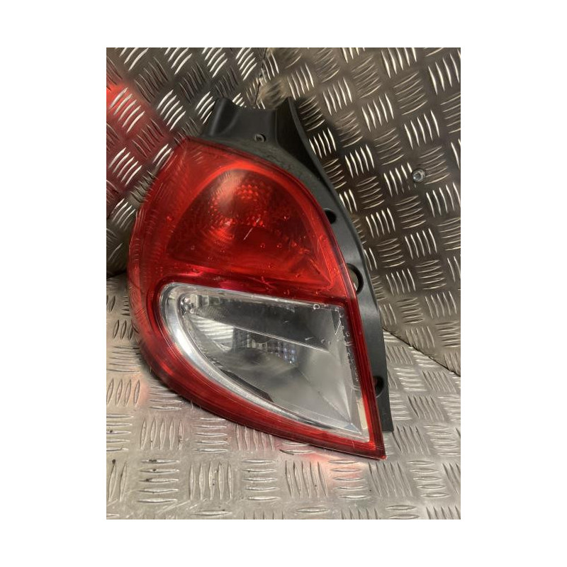 Feu arriere principal gauche (feux) RENAULT CLIO 3 PHASE 2 d’occasion