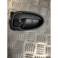 Poignee interieur arriere droit TOYOTA YARIS 2 PHASE 1 d’occasion