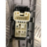 Interrupteur de leve vitre avant droit TOYOTA YARIS 2 PHASE 1 d’occasion