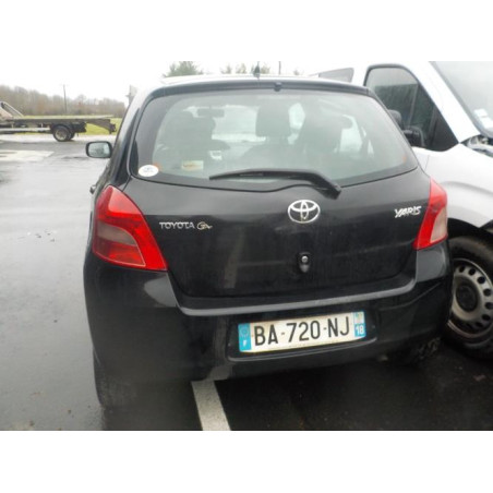 Support poignee porte arriere droite TOYOTA YARIS 2 PHASE 1 d’occasion