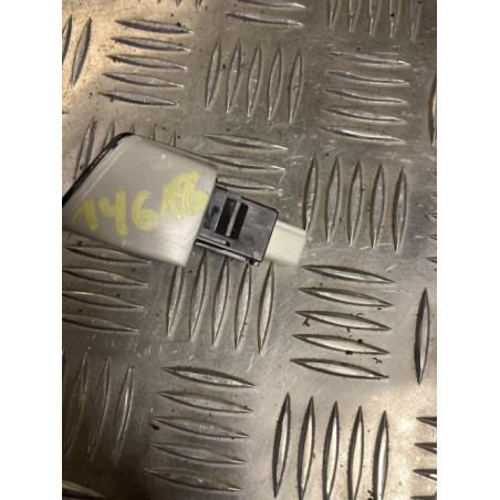 Bouton/Interrupteur TOYOTA YARIS 2 PHASE 1 d’occasion