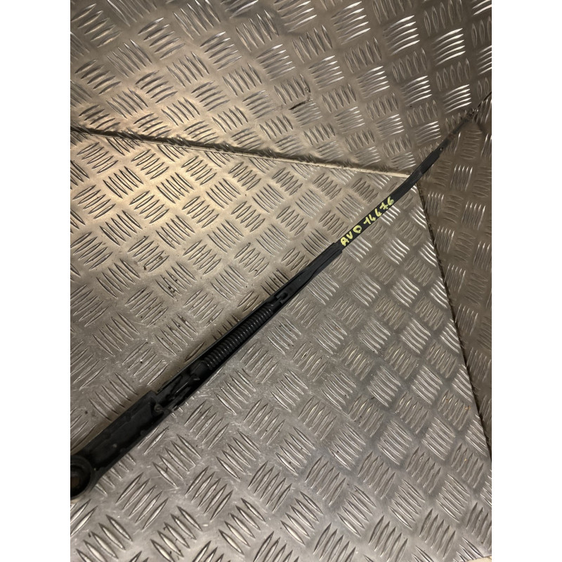 Bras essuie glace avant droit CITROEN C4 GRAND PICASSO 1 d’occasion