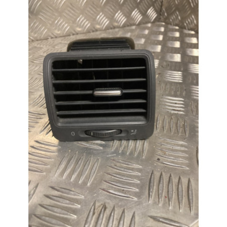 Aerateur tableau de bord avant gauche VOLKSWAGEN GOLF 5 d’occasion