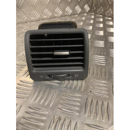 Aerateur tableau de bord avant gauche VOLKSWAGEN GOLF 5 d’occasion