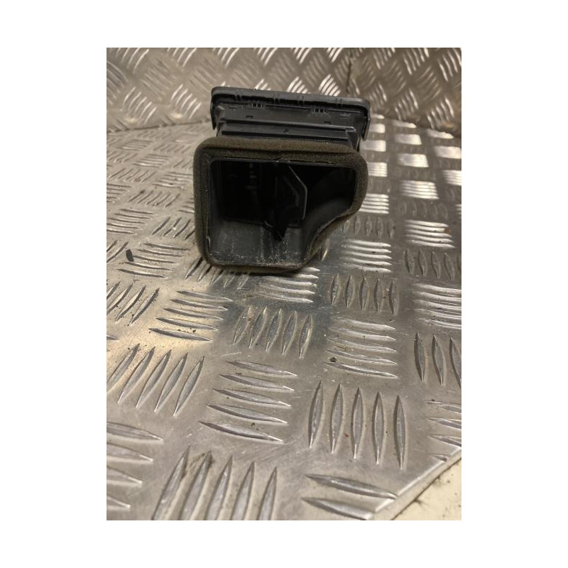 Aerateur tableau de bord avant gauche VOLKSWAGEN GOLF 5 d’occasion