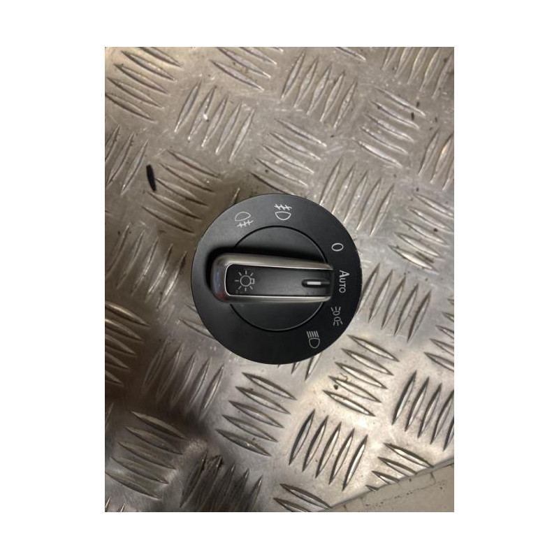 Commande de phare VOLKSWAGEN GOLF 5 d’occasion