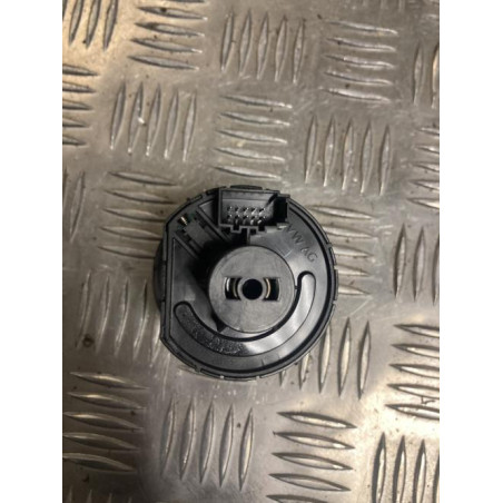 Commande de phare VOLKSWAGEN POLO 5 PHASE 2 d’occasion