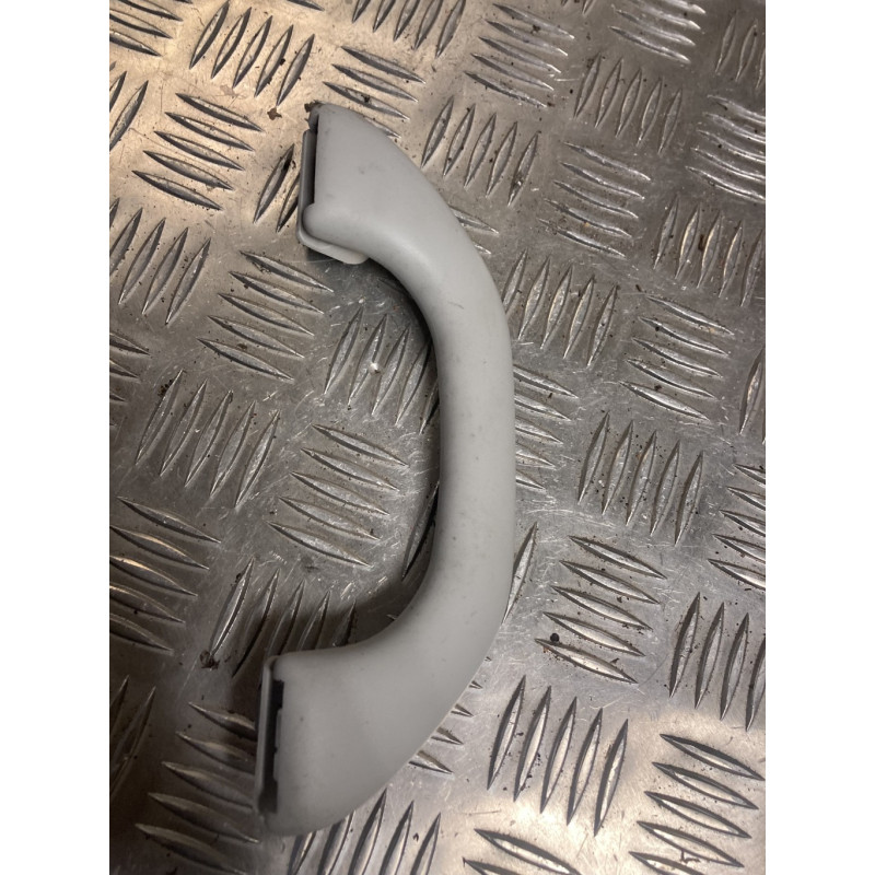 Poignee de maintien avant droit VOLKSWAGEN POLO 5 PHASE 2 d’occasion